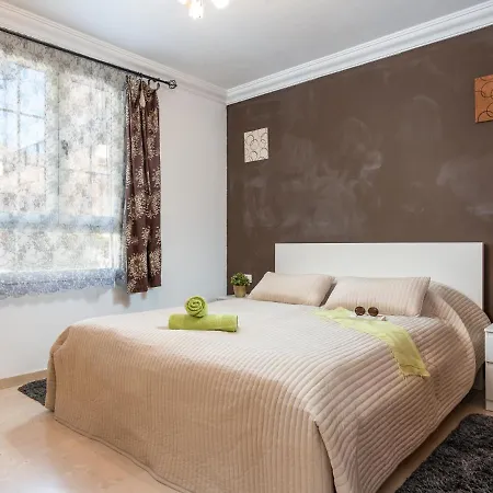 16A Fabulous El Faro, Huge Sun Terrace!Heated Pool * Arona (Tenerife)