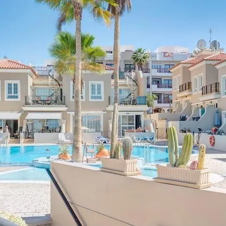 Apartment 16A Fabulous El Faro, Huge Sun Terrace!Heated Pool Arona (Tenerife)